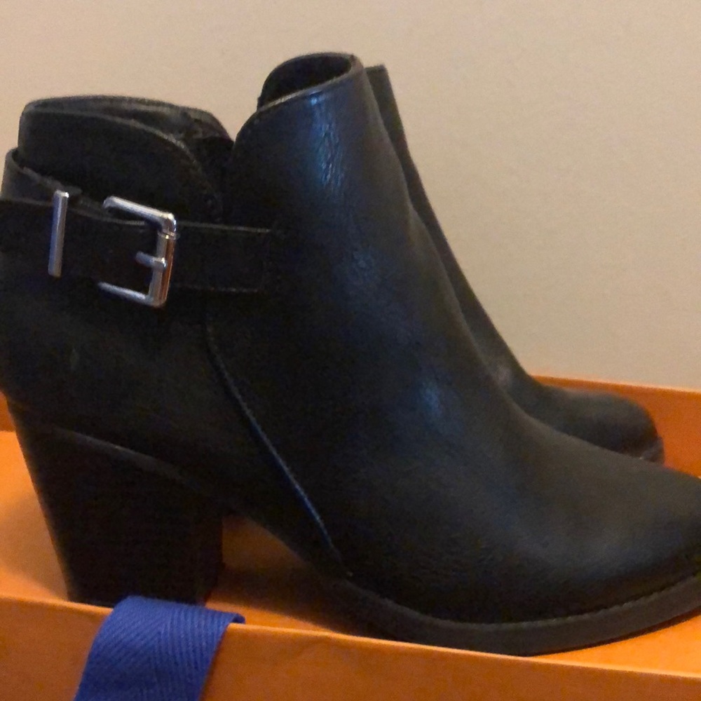 Express booties